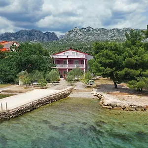 Appartement Rajna, Starigrad Paklenica